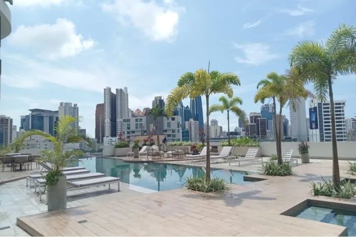 Apartamento amoblado en alquiler en El Cangrejo, Panamá