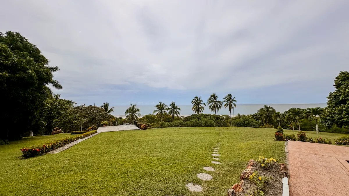 Vacation Home For Sale in Santa Clara, Coclé