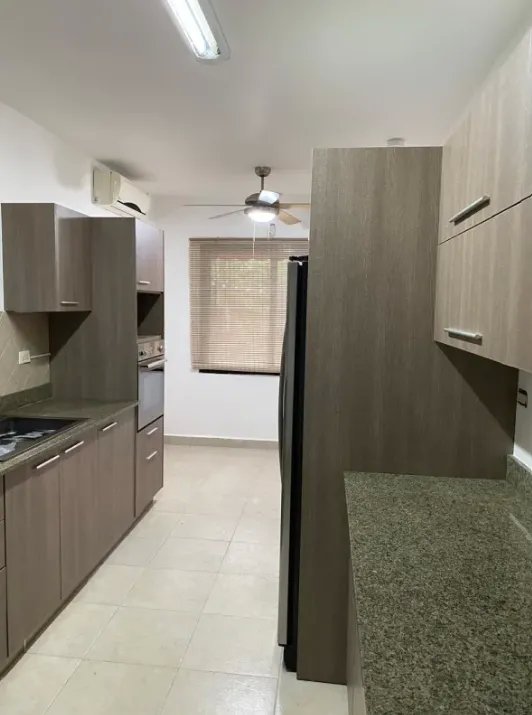 House For Sale in Versalles