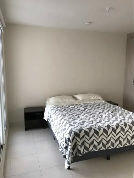 Apartment For Rent in Costa Sur