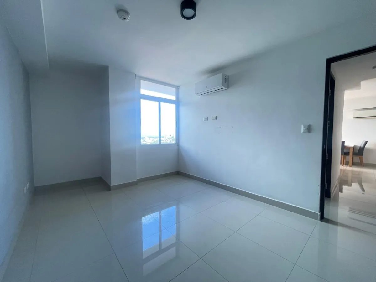 Apartment For Sale in Pueblo Nuevo