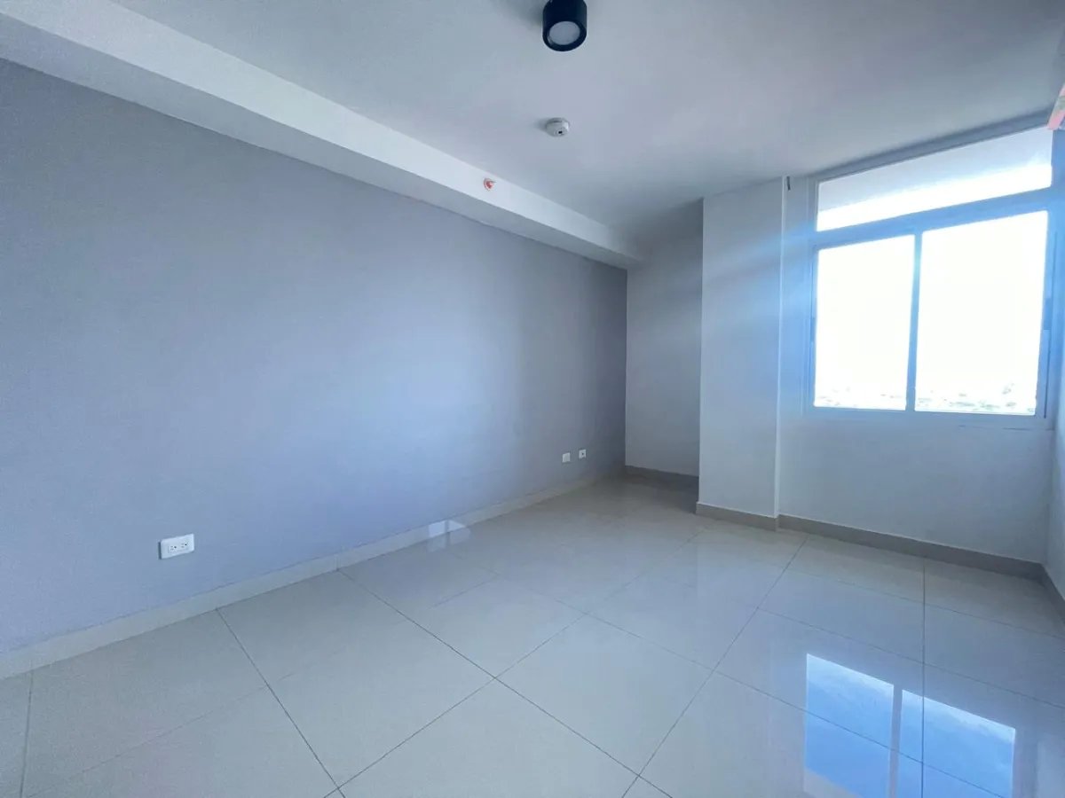 Apartment For Sale in Pueblo Nuevo