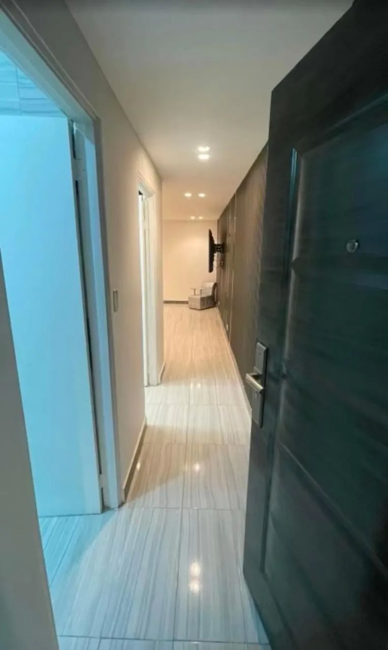Alquiler de Residencia Amoblada en Altos de Panamá
