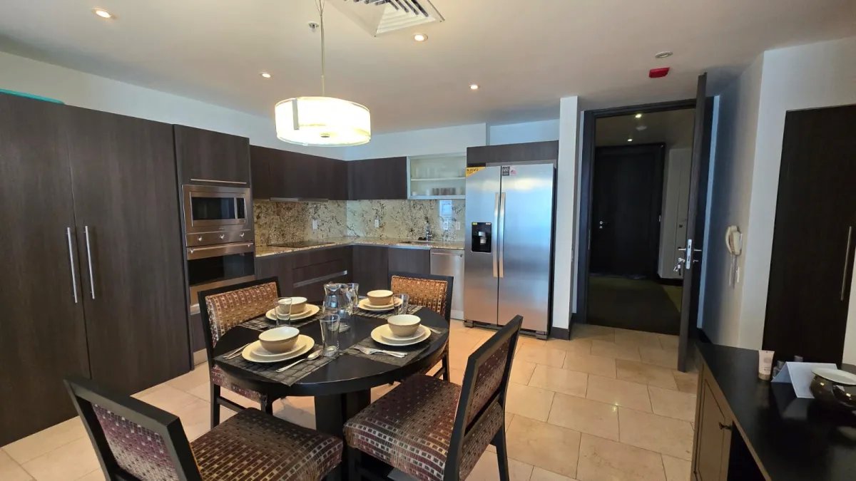 Apartment For Rent in Calle Punta Colón