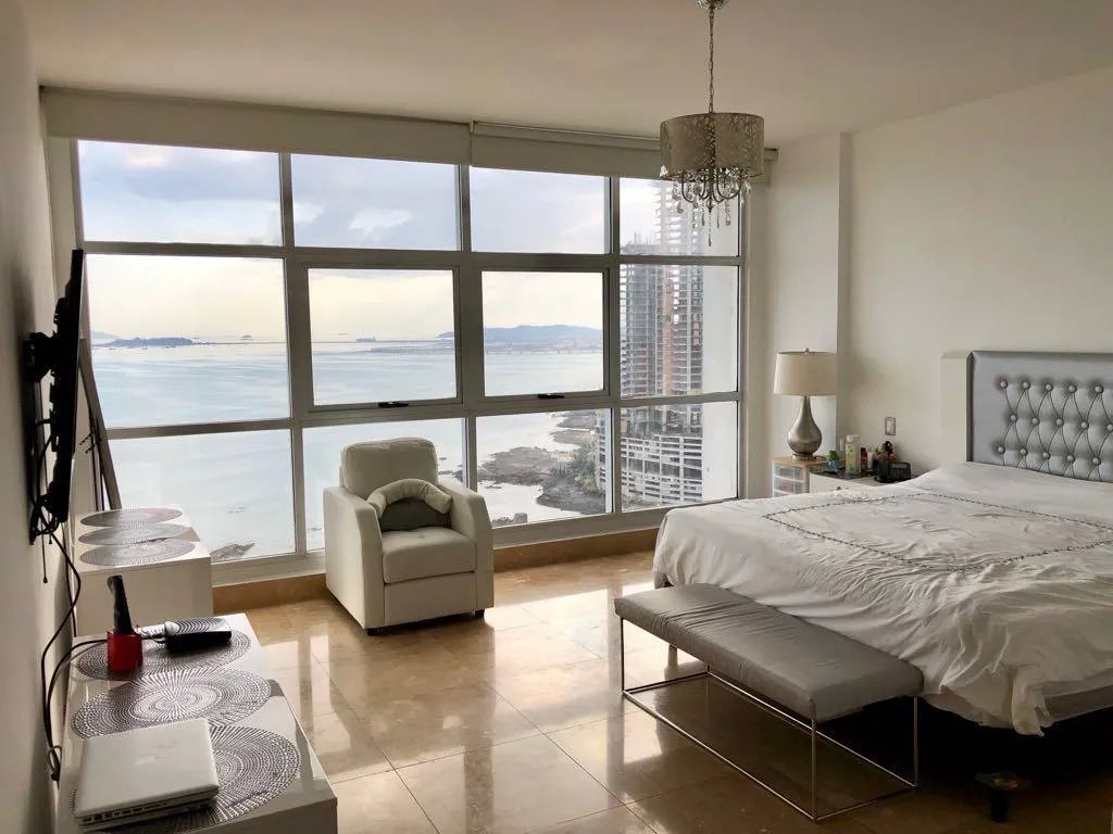 Venta de apartamento con vista al mar en Punta Pacifica, Panamá