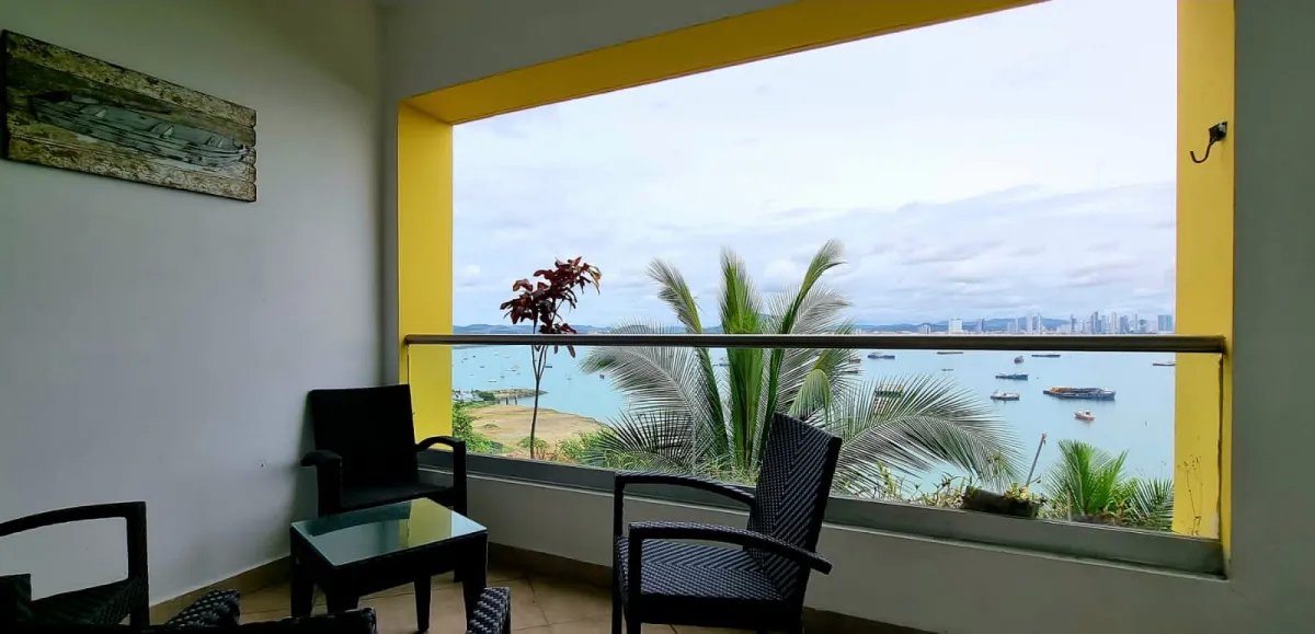 Apartment For Sale in Amador Causeway