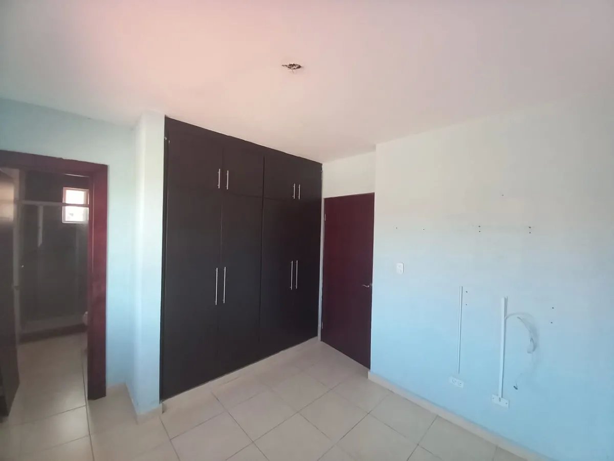 Single Family Detached For Sale in  Villa Lucre