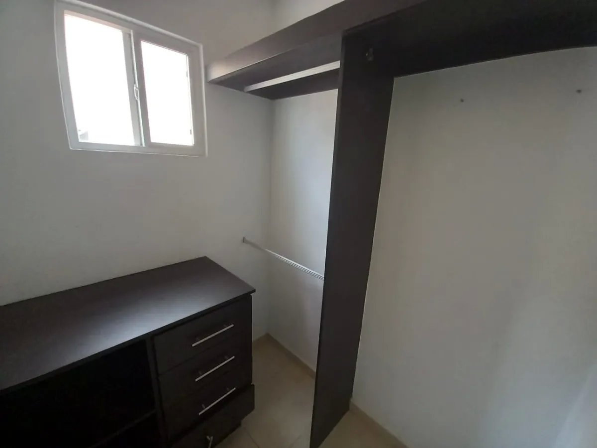Single Family Detached For Sale in  Villa Lucre