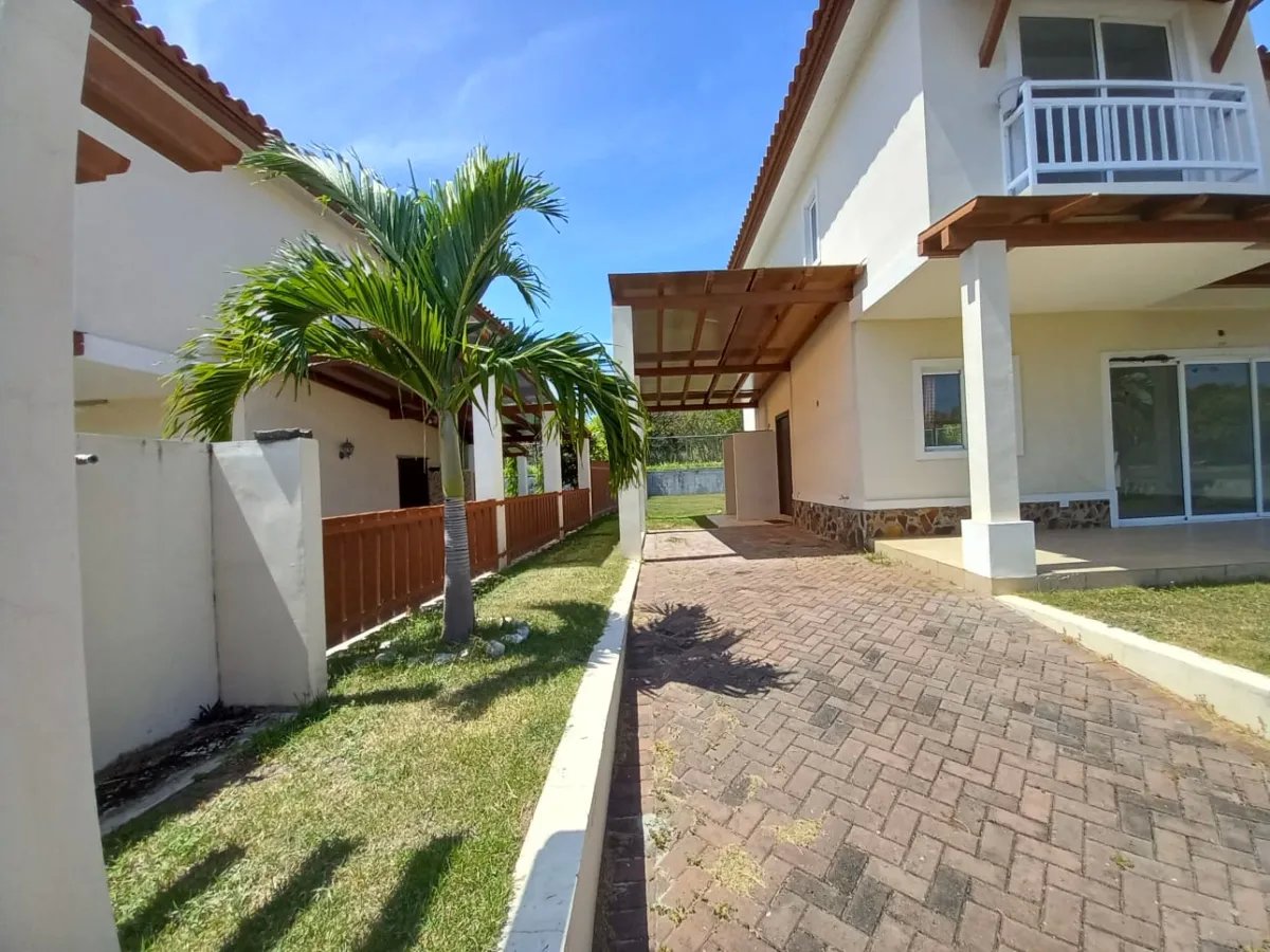 Venta de casa en Fontanela del Mar, San Carlos