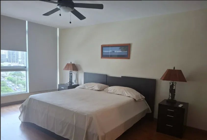 Alquiler de apartamento en Avenida Balboa, Panamá