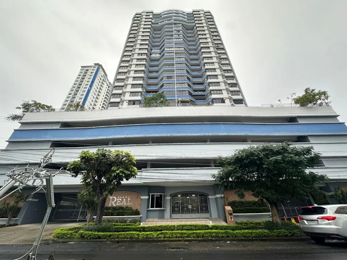 Apartment For Sale in PH Plaza Real