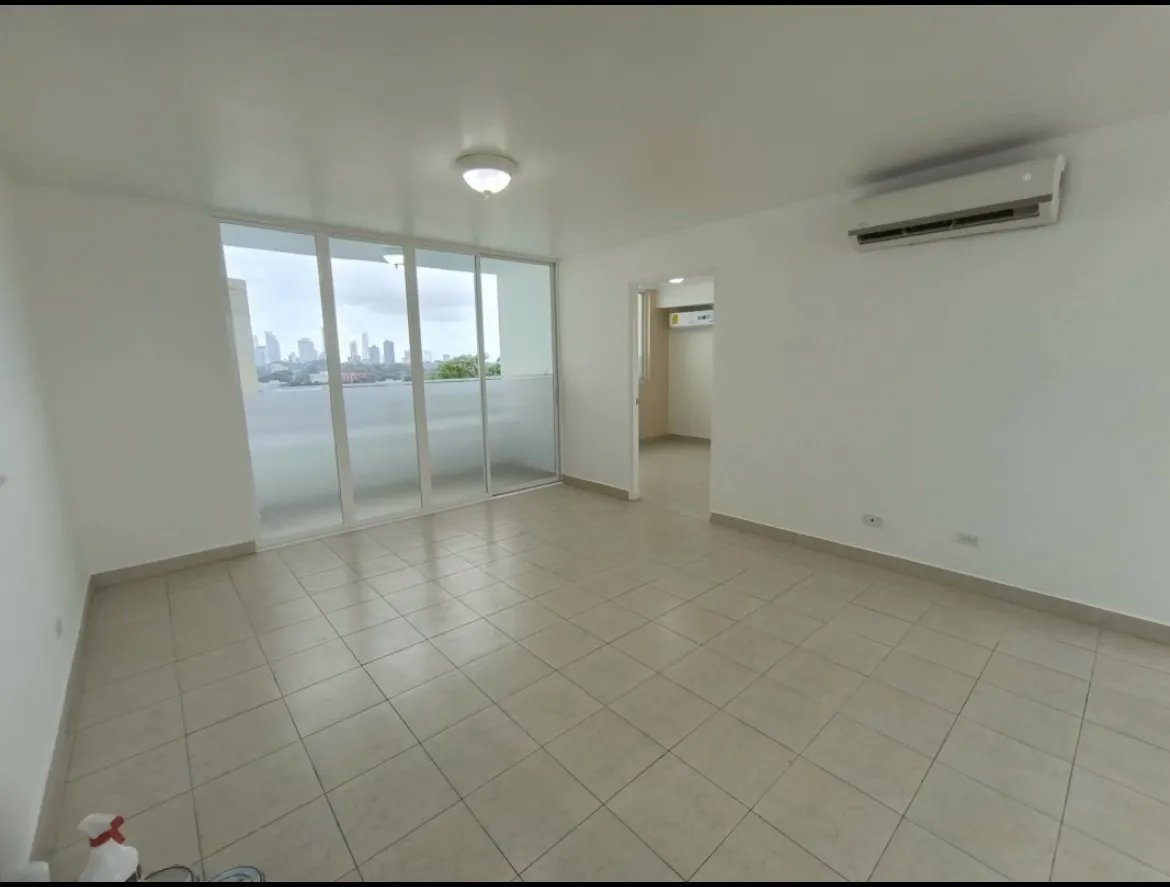 Venta de apartamento en PH Majestic Gardens, Edison Park