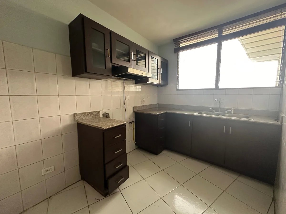 Apartment For Sale in ph Beverly Hills