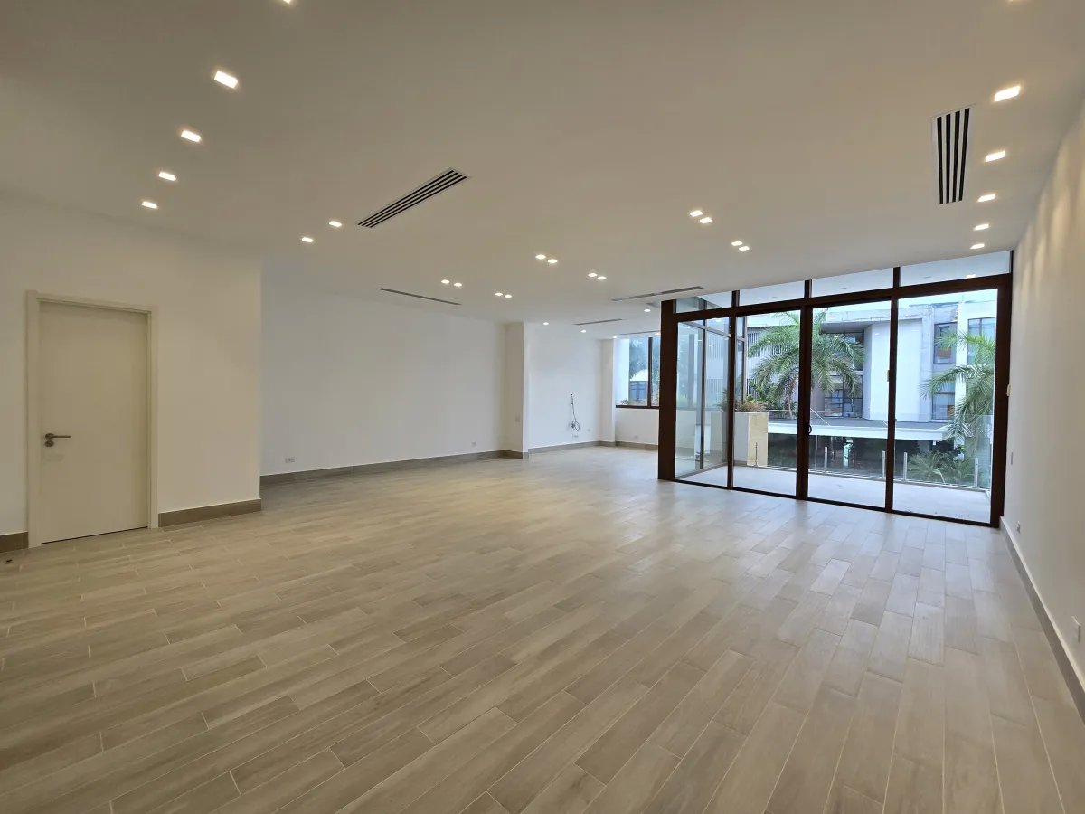 Apartment For Rent in Ocean Reef Islands