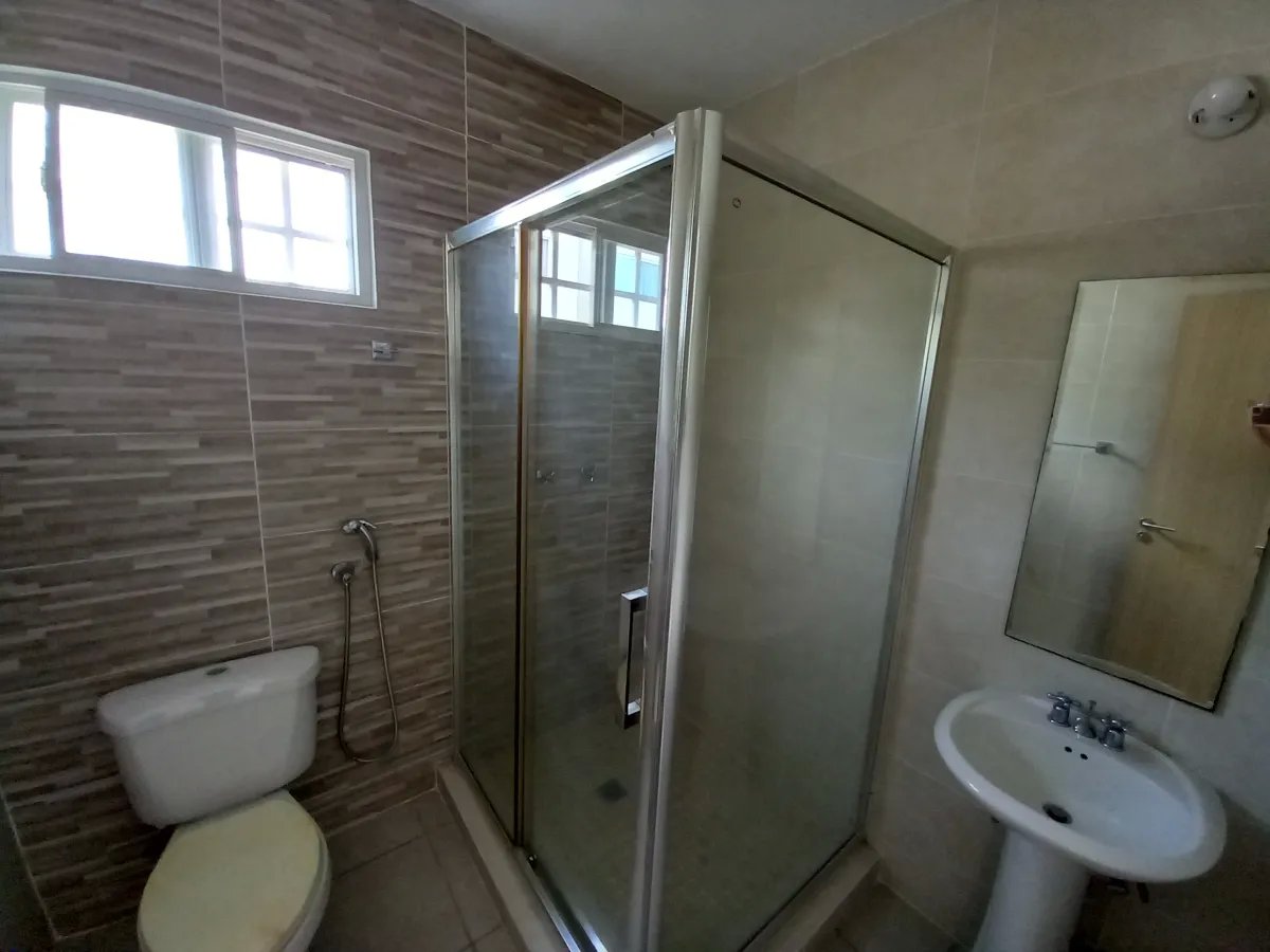 Duplex For Sale in Brisas del Golf