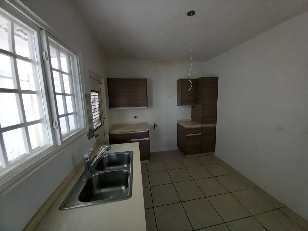 Duplex For Sale in Brisas del Golf