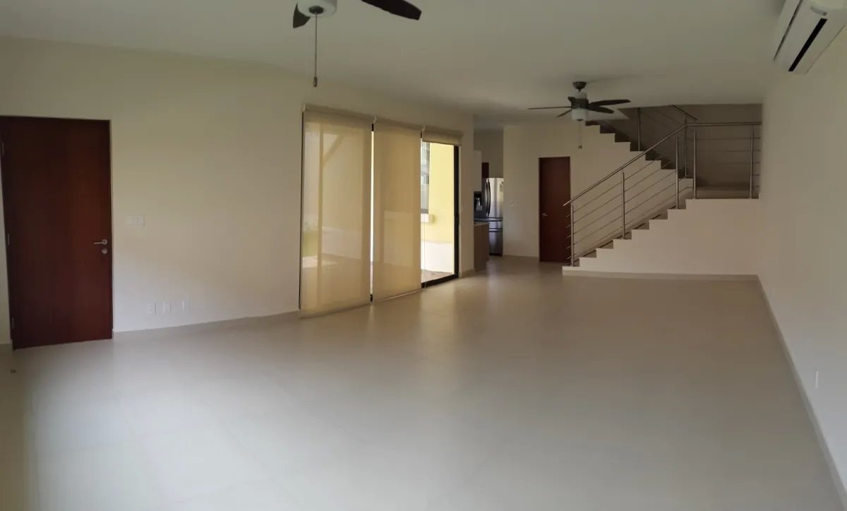 Venta o alquiler de casa en River Valley, Panama Pacifico