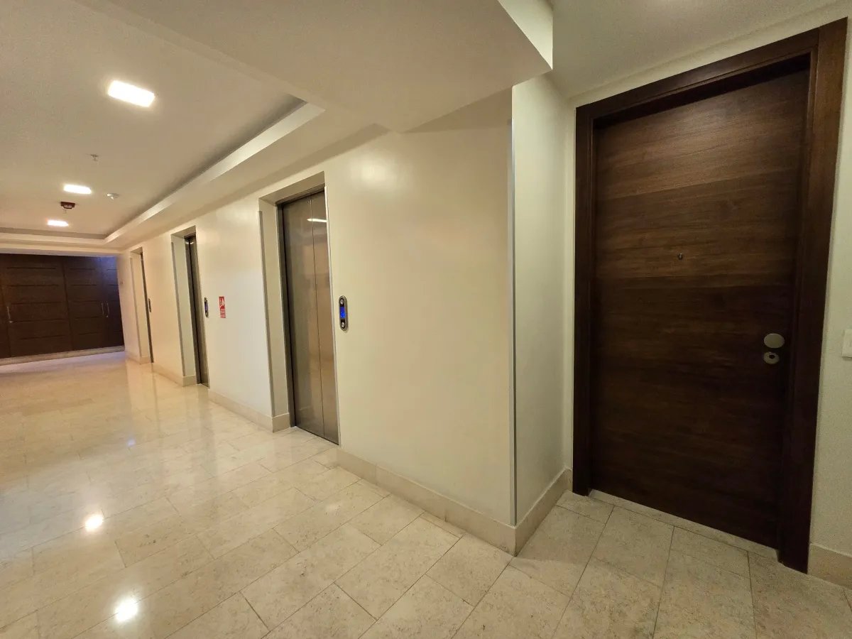 Apartment For Sale in Boulevard Santa María