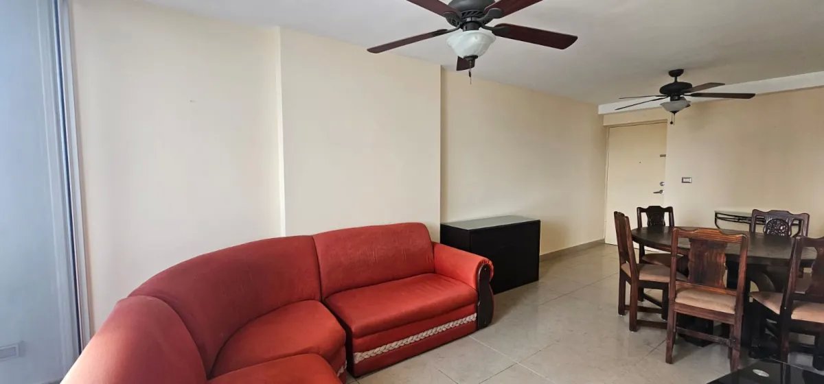 Alquiler de apartamento en Condado Del Rey