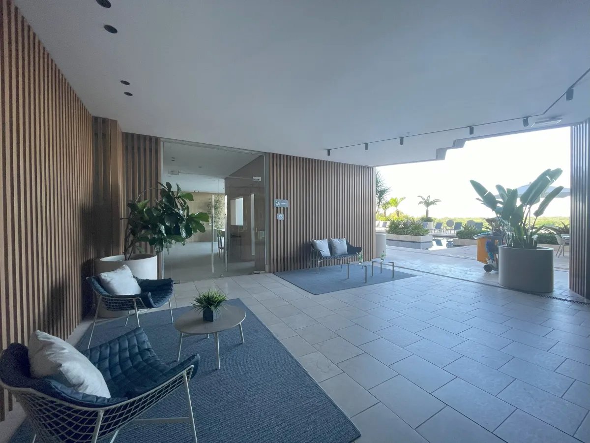 Apartment For Rent in Calle Santa María
