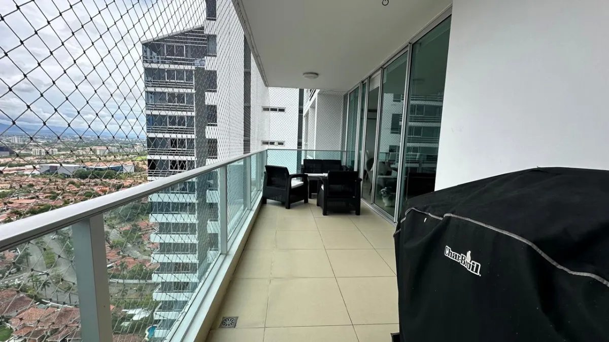 Se alquila Apartamento en Costa del Este, Panamá