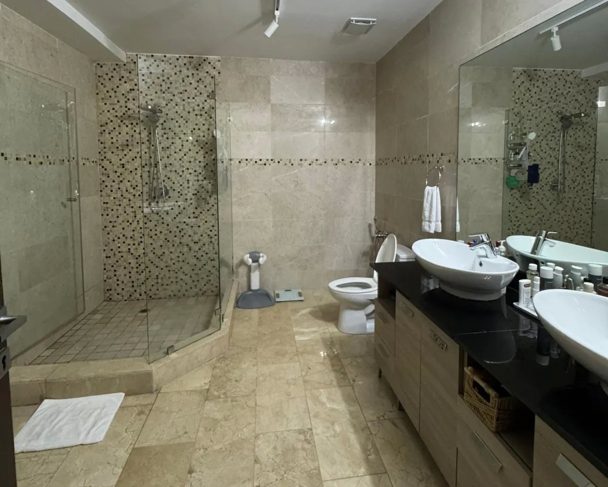 Apartment For Rent in Calle San Francisco