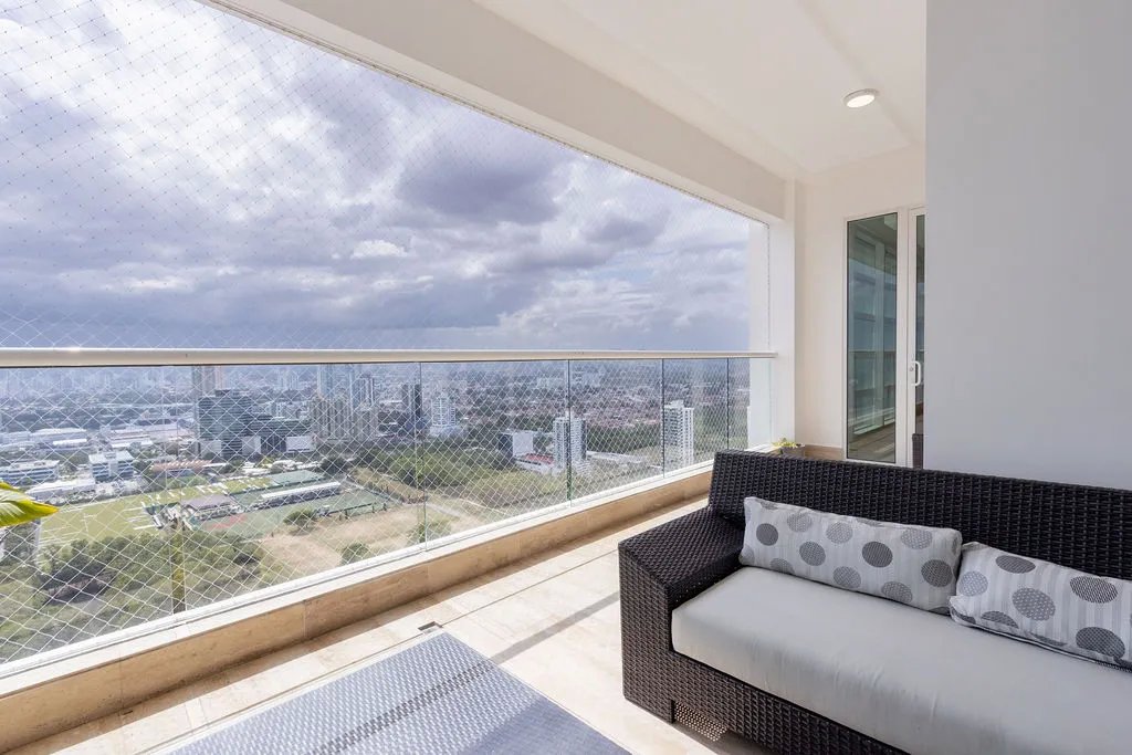 Apartment For Sale in Costa del Este. Ciudad de Panamá.