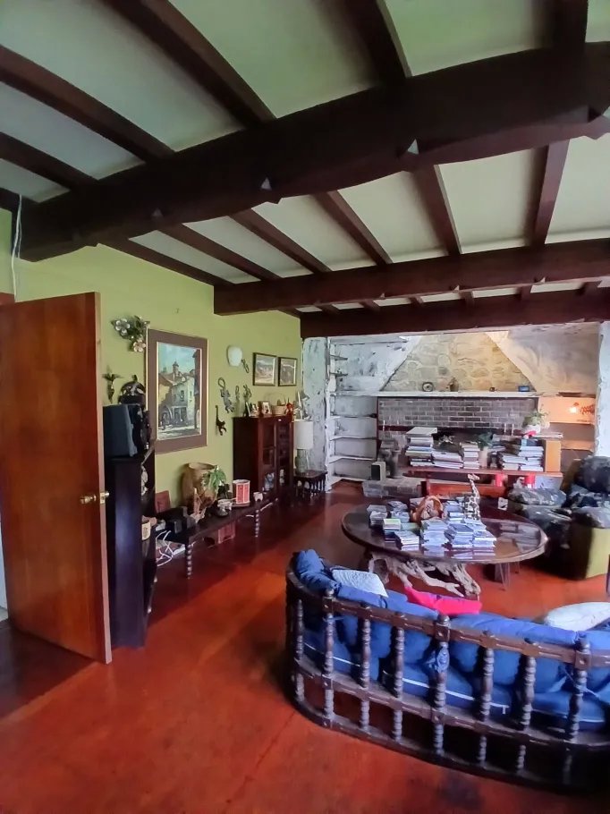Single Family Attached For Sale in Nueva Suiza