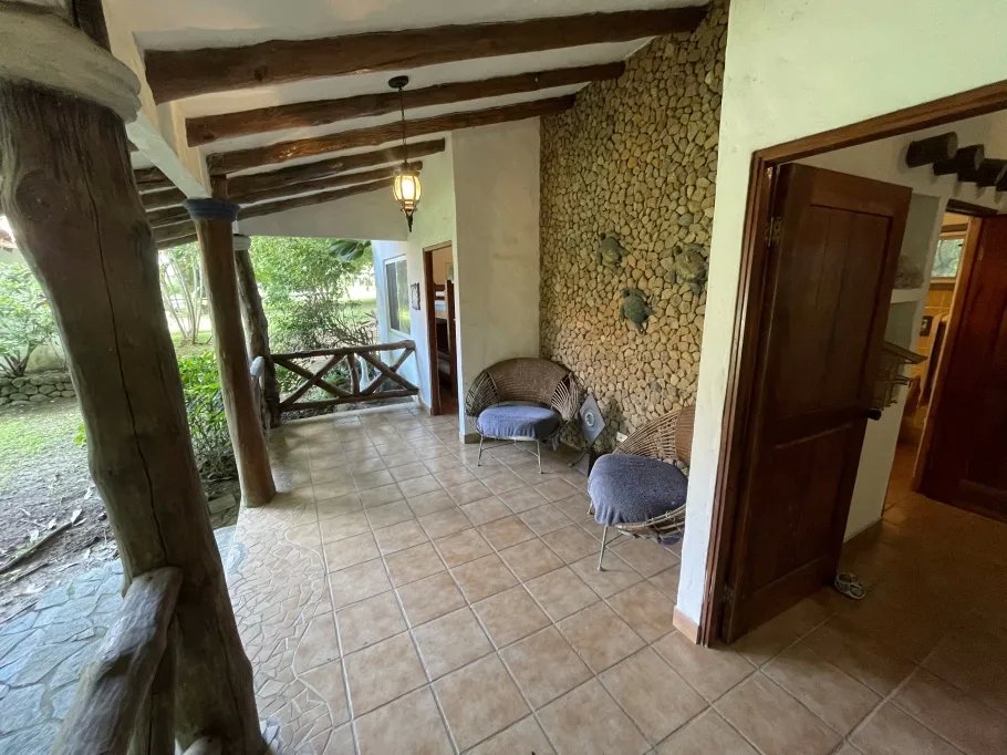 Se vende casa en Punta Barco Resort, San Carlos