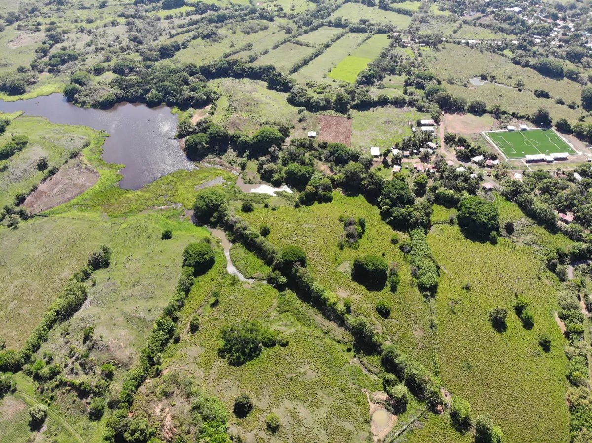Unimproved Land For Sale in Parita, Potuga