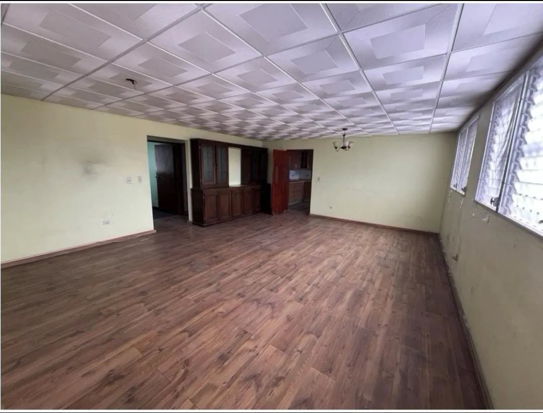 Townhouse For Sale in Betania