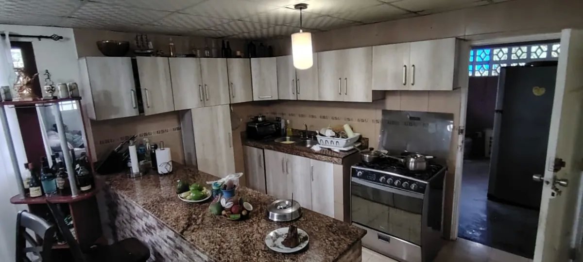 Single Family Attached For Sale in ARRAIJAN