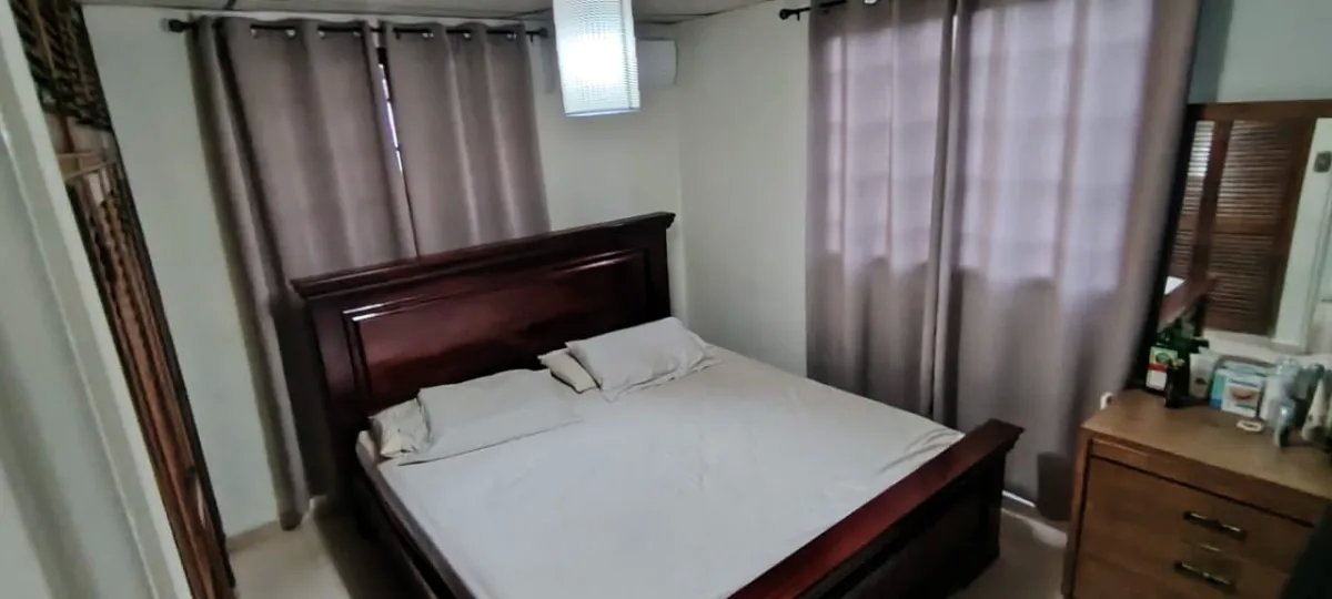 Single Family Attached For Sale in ARRAIJAN