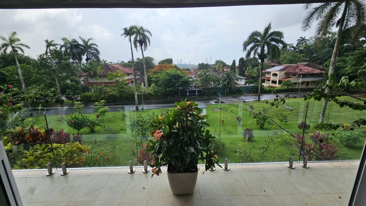 Single Family Detached For Sale in Albrook