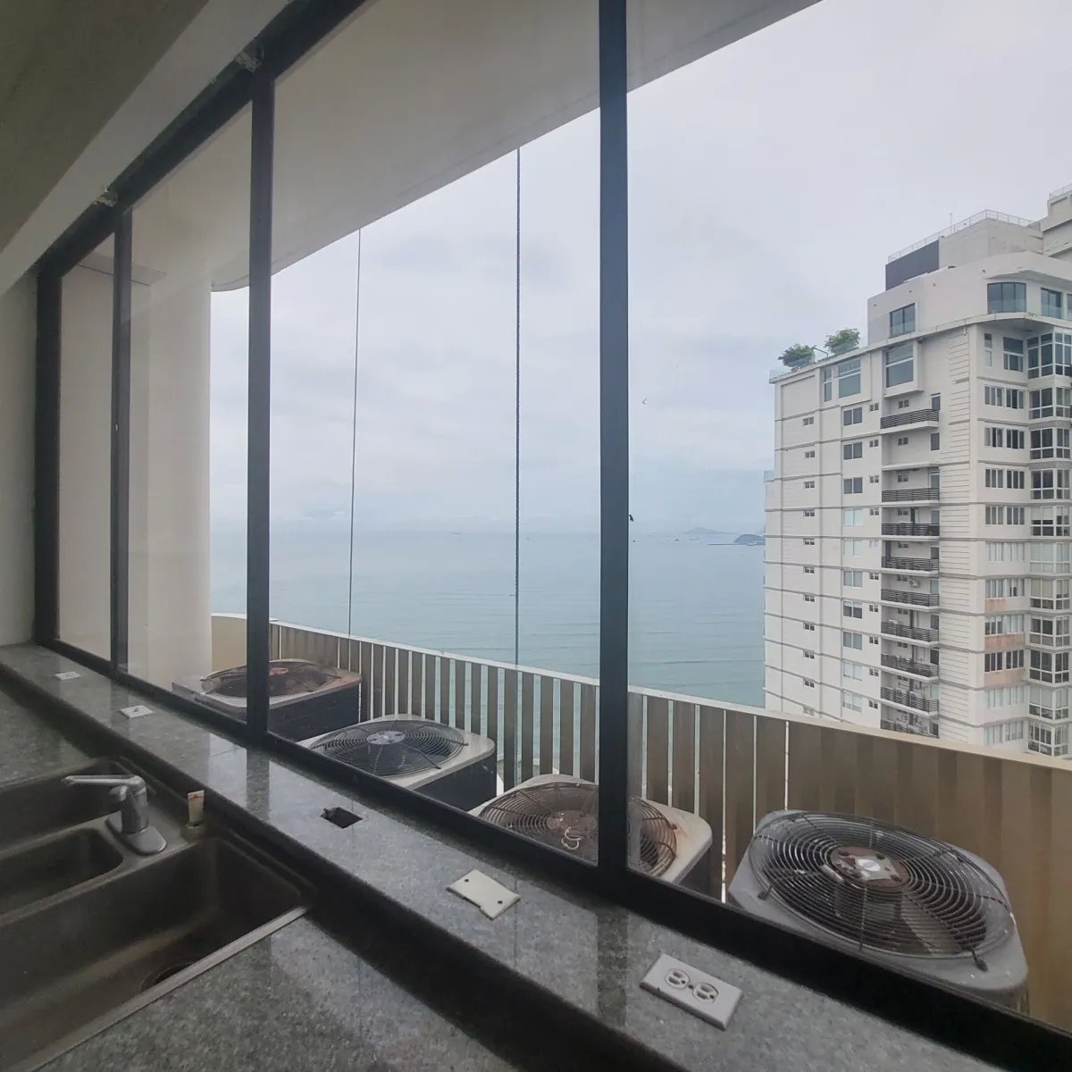 Condominium For Sale in Punta Paitilla,San Francisco