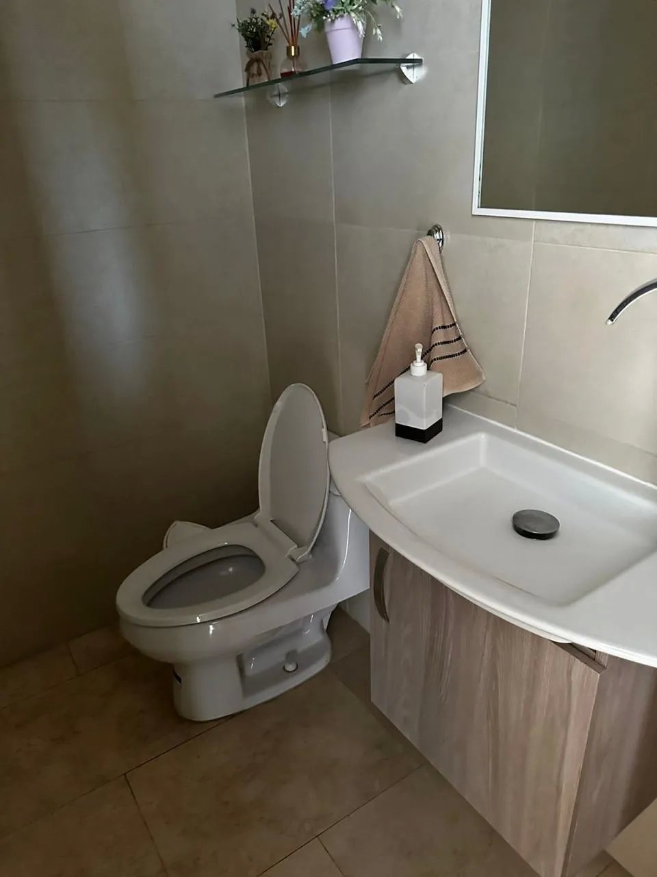 Duplex For Sale in Amador