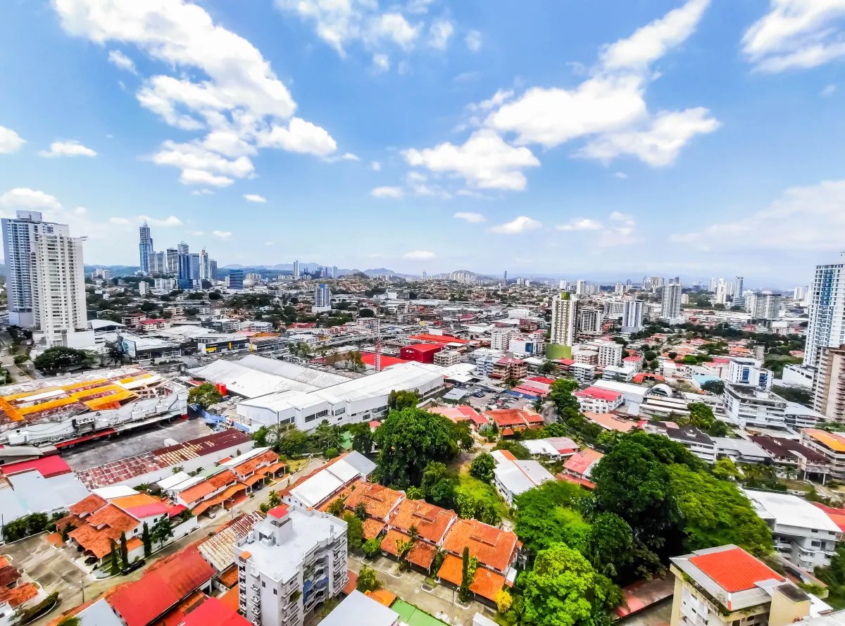 Apartment For Rent in El Cangrejo