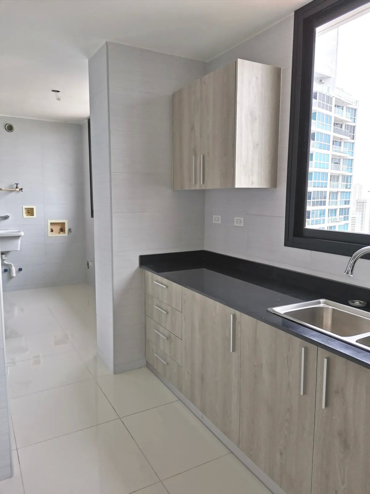 Apartment For Rent in El Cangrejo