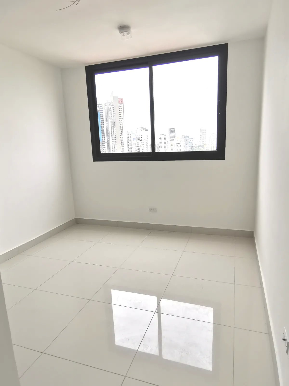 Apartment For Rent in El Cangrejo