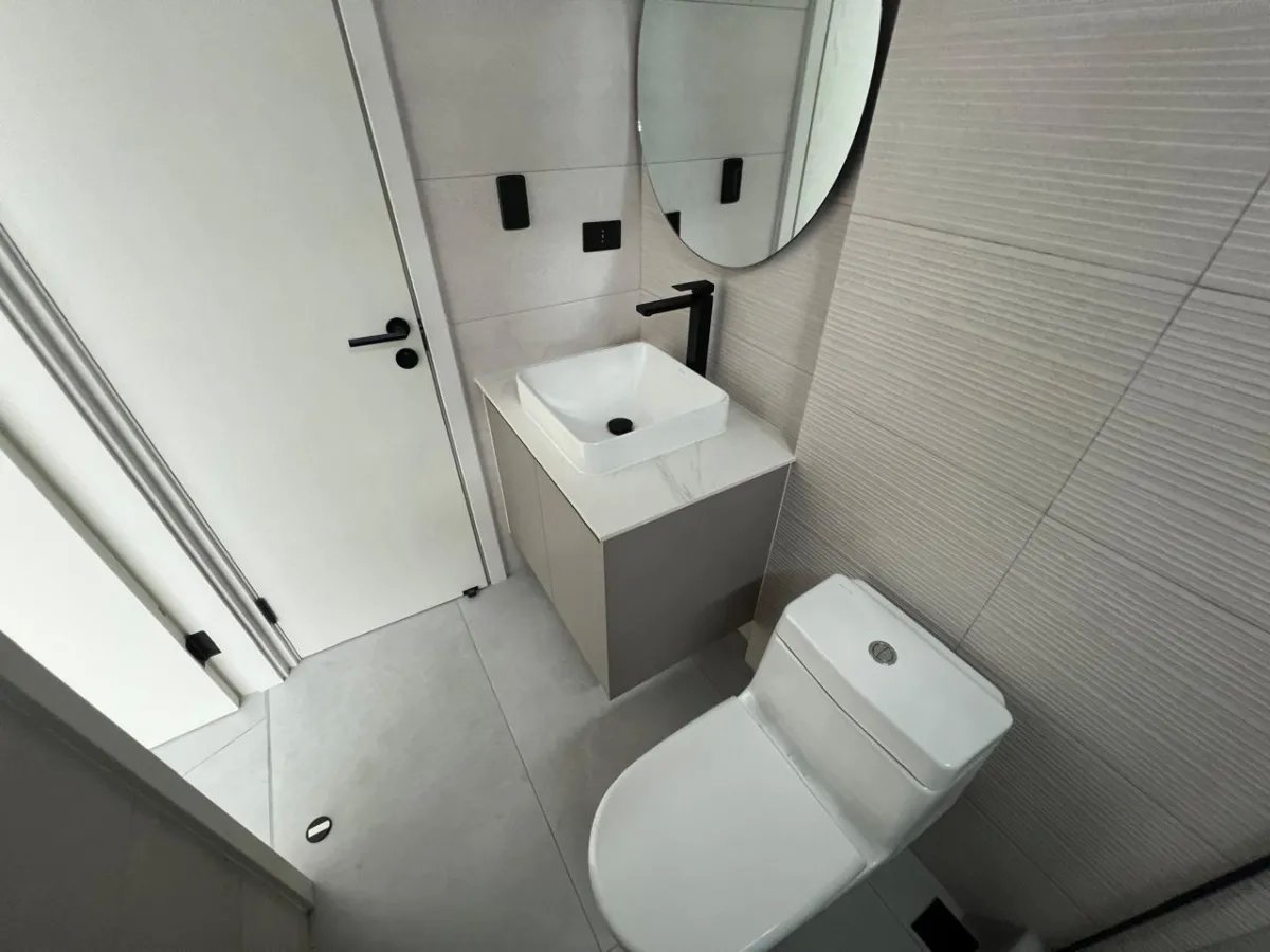 Apartment For Sale in Avenida Italia