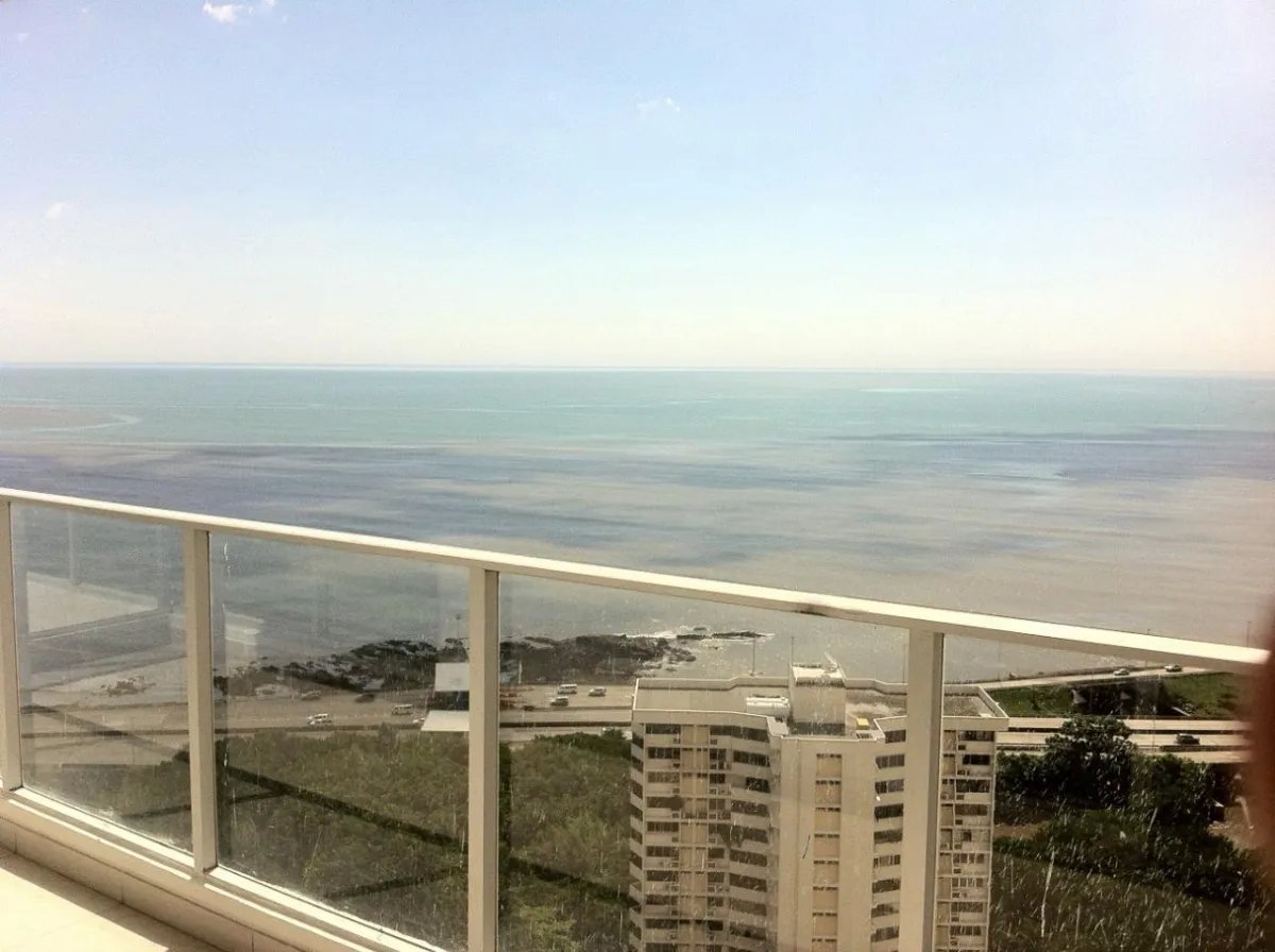 Apartment For Rent in Coco del Mar