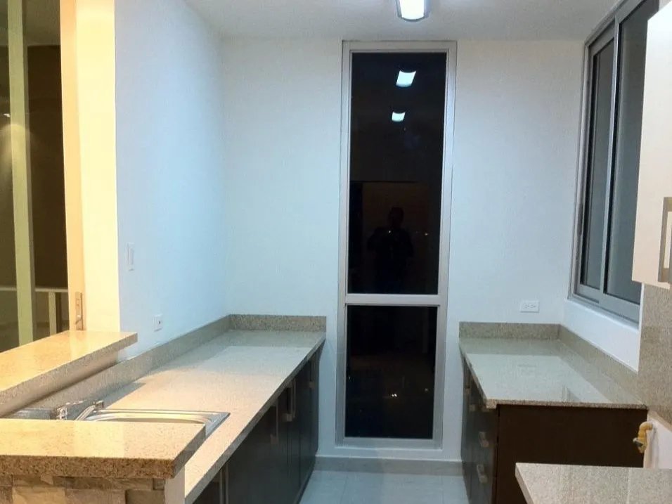Apartment For Rent in Coco del Mar