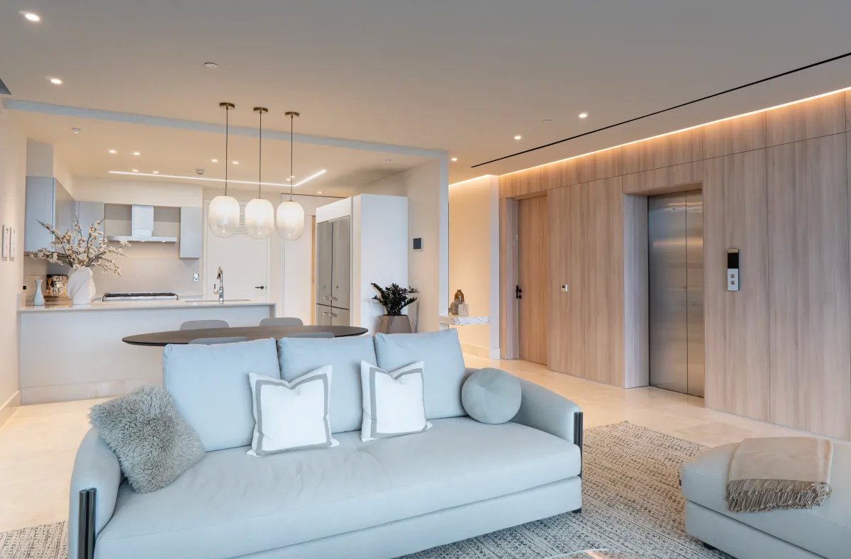 Apartment For Sale in Boulevard Santa María