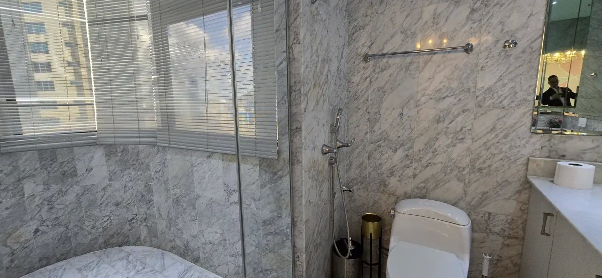 Apartment For Sale in Punta Paitilla