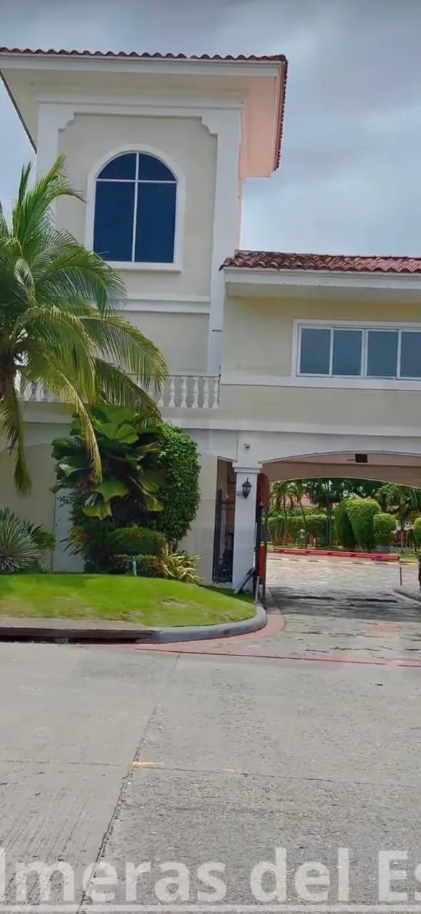 Mobile Home For Sale in SE VENDE CASA EN PALMERAS - COSTA DEL ESTE