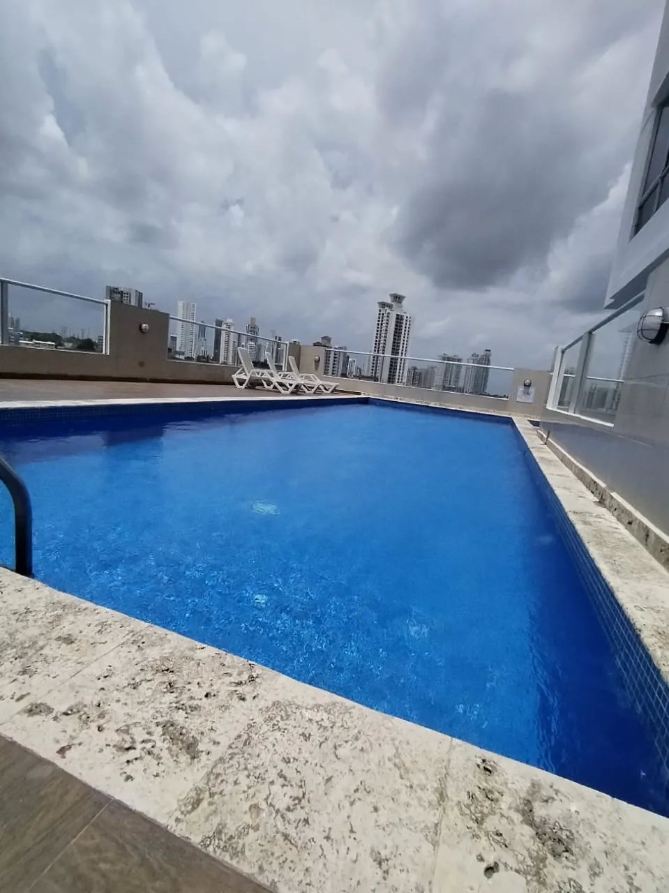 Apartment For Sale in Ph Rainbow El Carmen