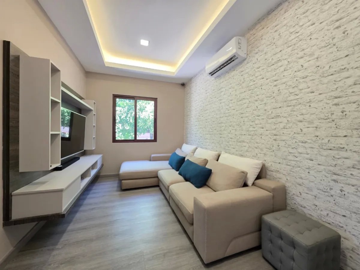VENTA DE CASA EN PH GARDENIAS, BRISAS DEL GOLF