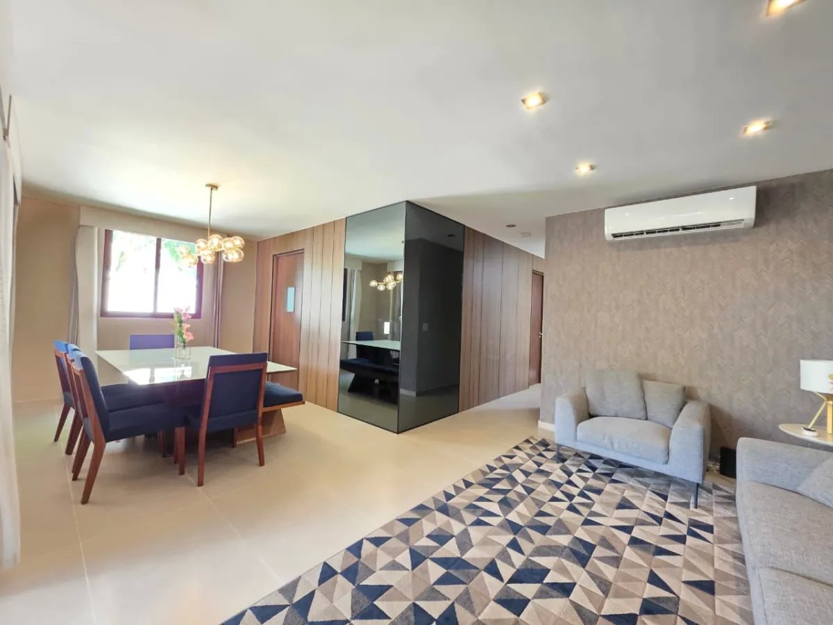 VENTA DE CASA EN PH GARDENIAS, BRISAS DEL GOLF