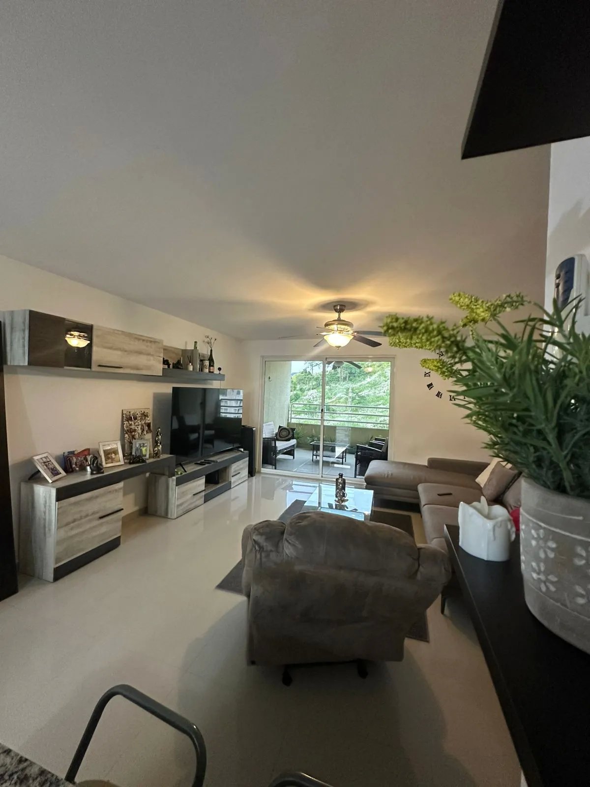 Apartment For Sale in Ancón
