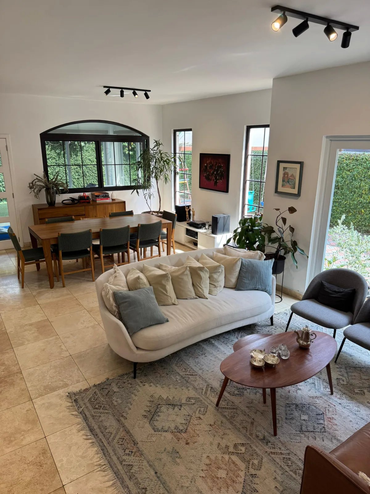 Single Family Detached For Sale in Costa Sur